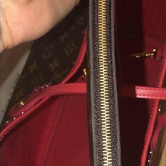 Limited Edition Totom Neo Neverall and pouch. - Picture 9 of 12